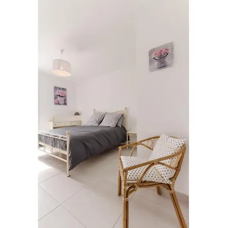 Saint-lye, 4 Pieces, 6 Personnes - Fr-1-543-13 *